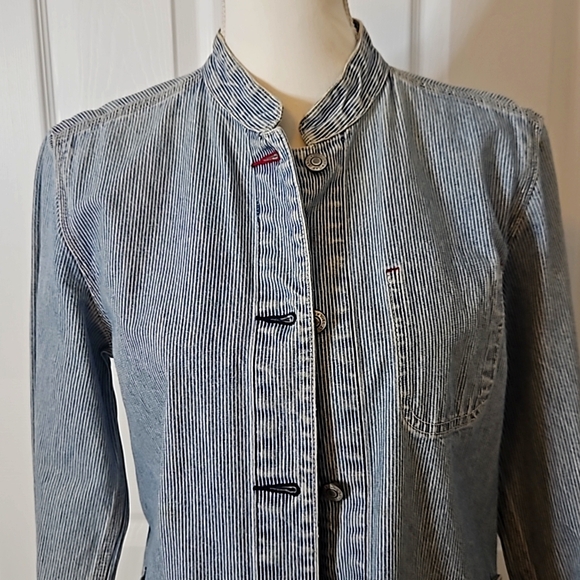 Gap Denim  Vintage Jean Jacket, from the 90's. - Picture 3 of 14